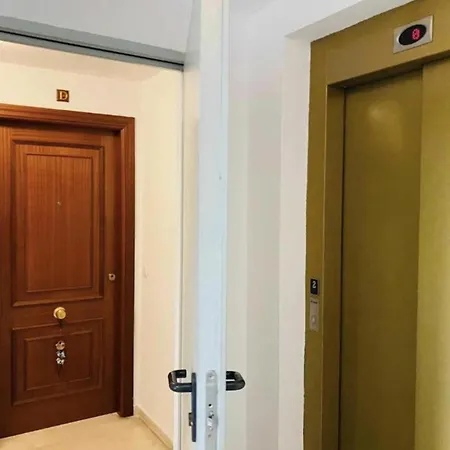 Apartment H2m Plaza De Toros Vieja 2 Bedroom Smart Tv & Wifi *
